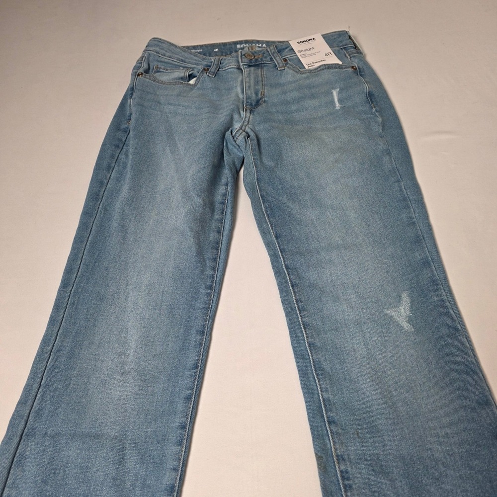 Sonoma Straight Jeans Womens 4R Light Wash Mid Rise Distressed The Everyday Jean